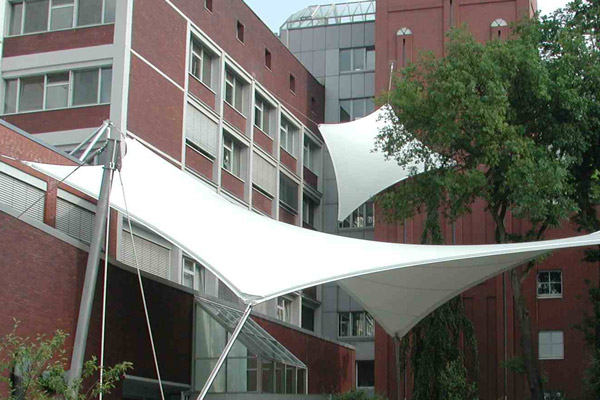 成都膜結(jié)構(gòu)建筑的預(yù)加工：高效、精準(zhǔn)、綠色之路